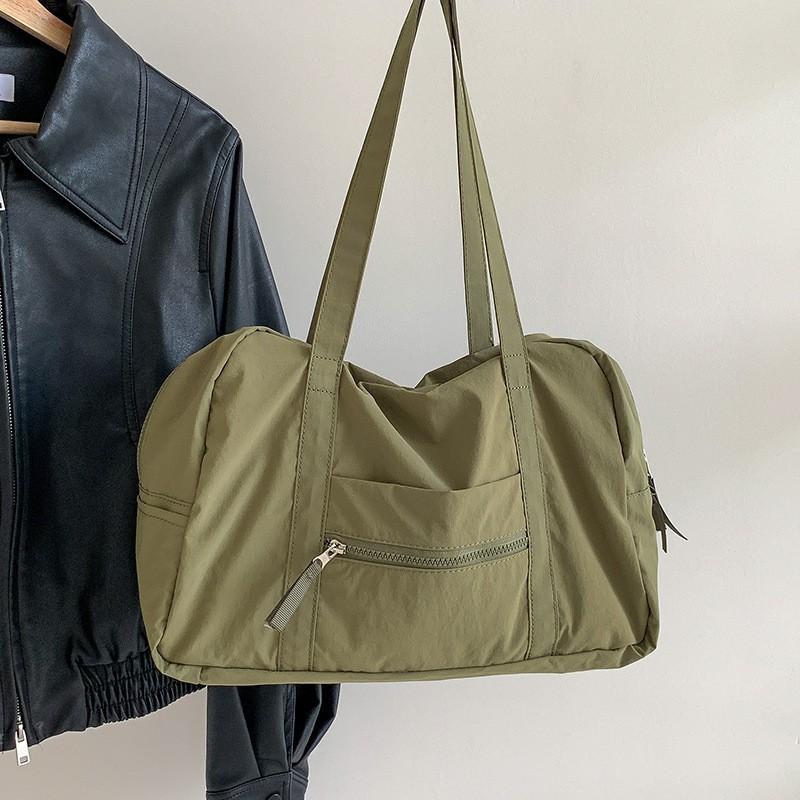

Korean Casual Bag Light Nylon Portable Tote Large Capacity Female Niche Short-distance Travel Shoulder