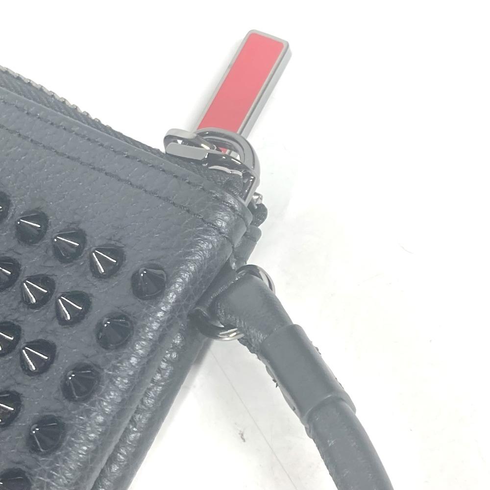 Christian Louboutin 1195035 Bolso de mano Bolso con tachuelas con correa Bolso de mano Sin usar