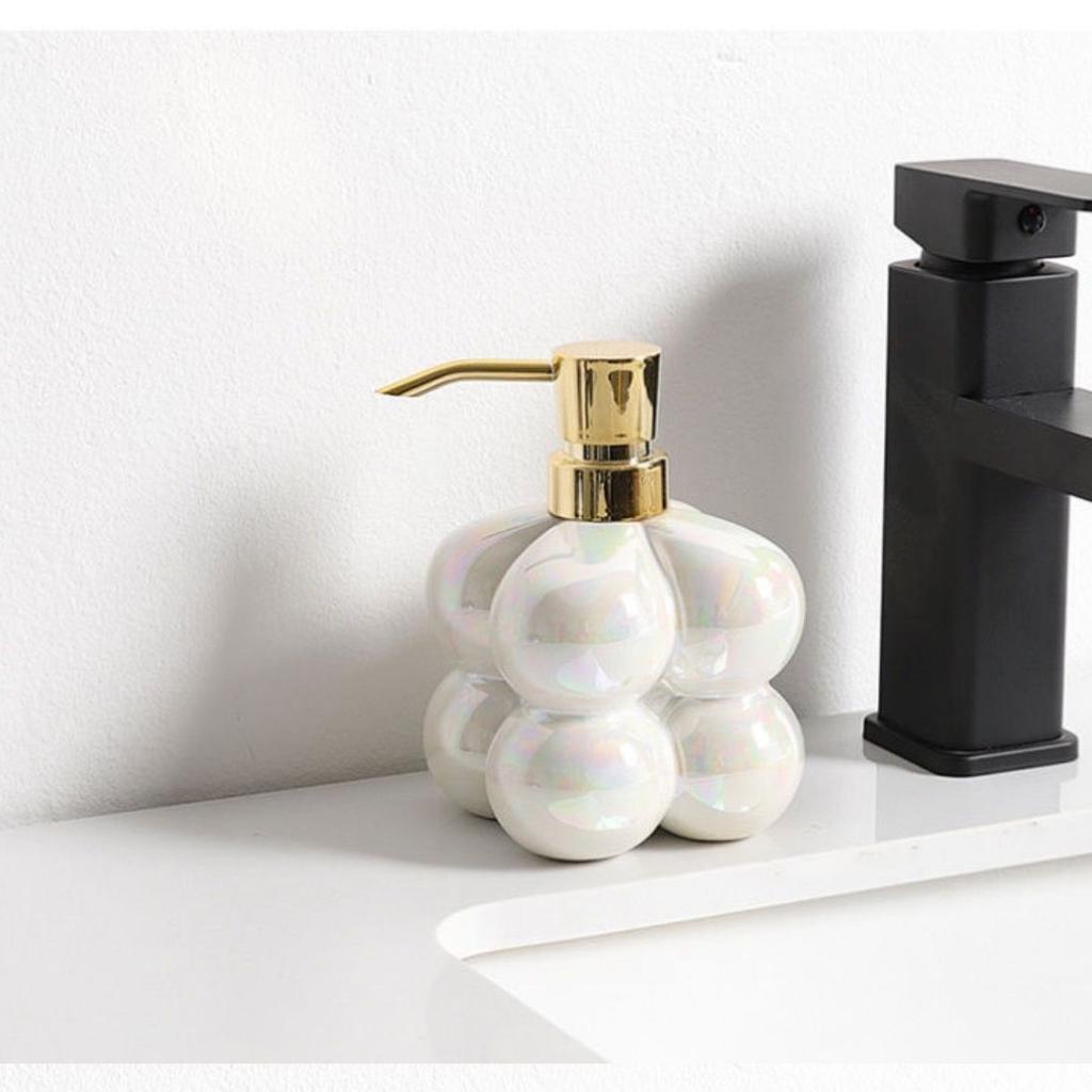 Silver-plated Emulsion Bottles Ceramic Sub-soap Containers Home Hotel Decorated Bathroom Shampoo Collection Bottles Wedding Gift