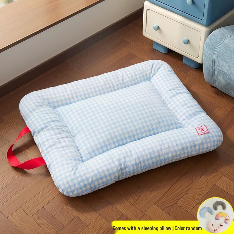 All-Season Pet Mat: Dog Bed, Cat Sofa, & Car Seat for Small/Medium Pets