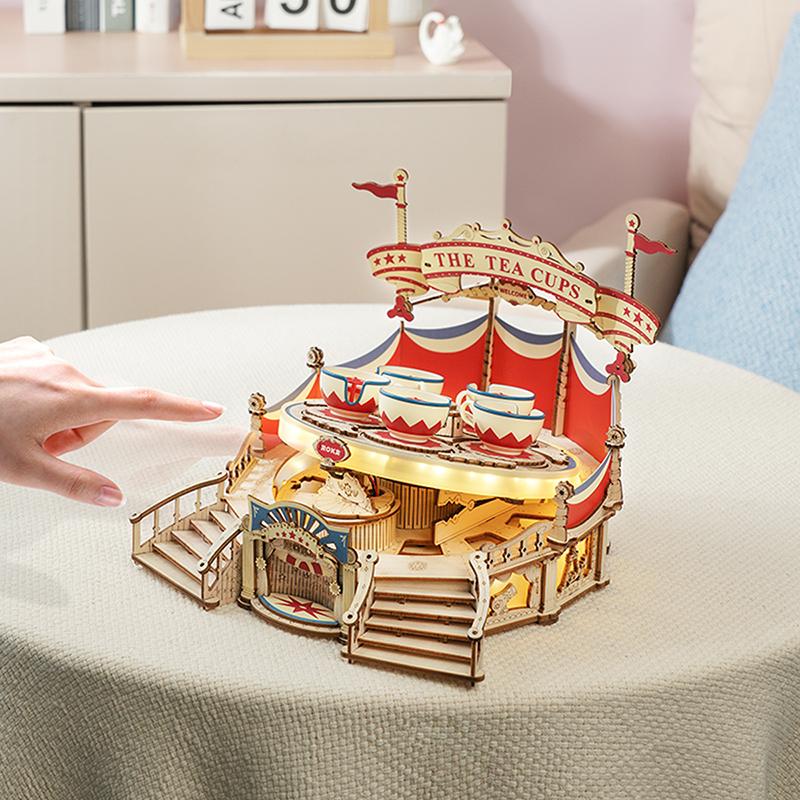 ROBOTIME ROKR Tilt-A-Whirl DIY Music Box 3D Wooden Puzzle EA04