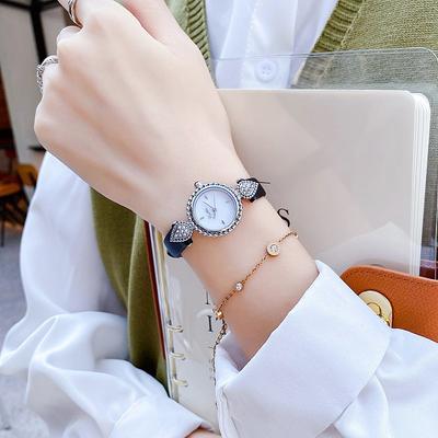 Brand Women Watch Light Luxury Brand Shell Faced Diamond Watches Waterproof Leather Strap Ladies Fashion Quartz Wristwatch