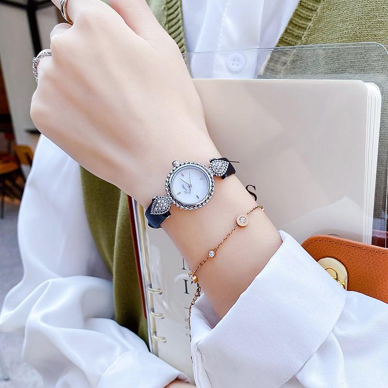 Brand Women Watch Light Luxury Brand Shell Faced Diamond Watches Waterproof Leather Strap Ladies Fashion Quartz Wristwatch