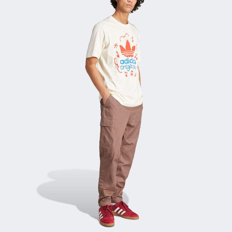 Adidas Originální tričko s krátkým rukávem a potiskem loga, s kulatým výstřihem, pánské topy, béžové IS2895