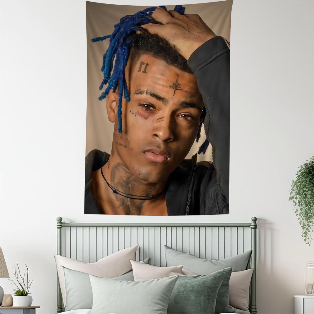 Arazzo Hip Hop XXXTentacion Anime Caratteristiche artista vibes anime funziona come tappeto da parete ideale per decorazione dormitorio appeso a parete