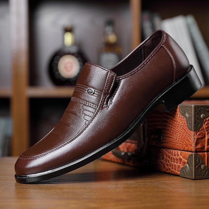 2024 Autumn Men's Soft Sole Casual Leather Shoes - Breathable Business Footwear for Middle-Aged and Elderly