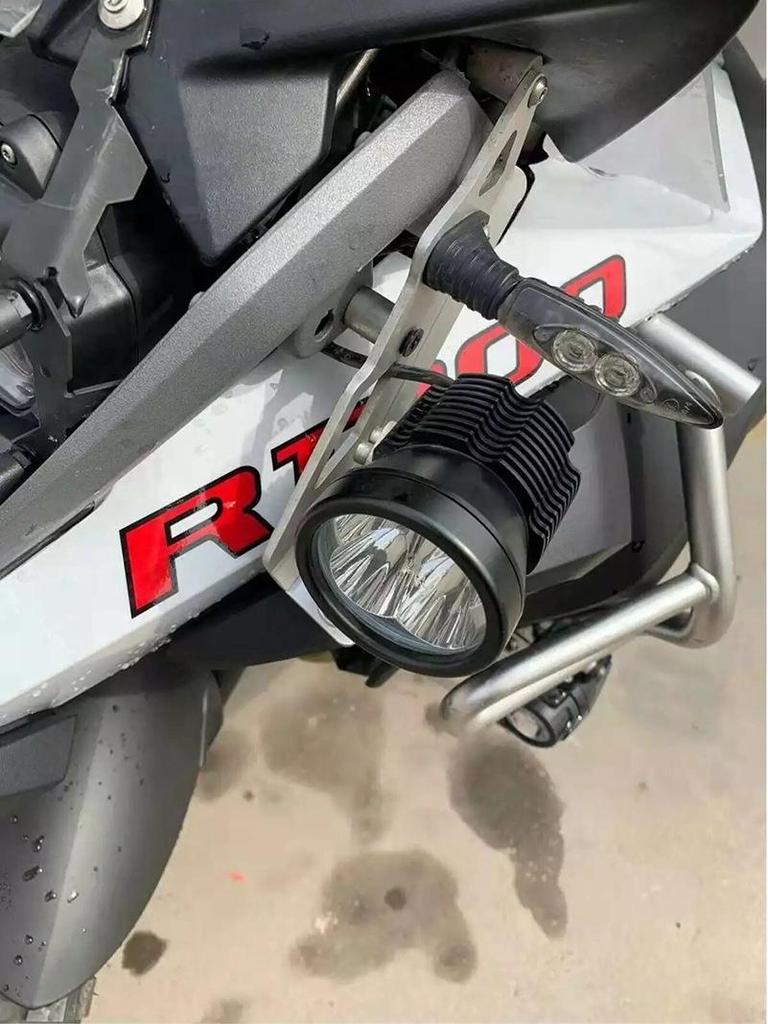 BMW R1200GS/R1250GS/ADV Spotlight Mount Bracket for Fog Light Auxiliary.