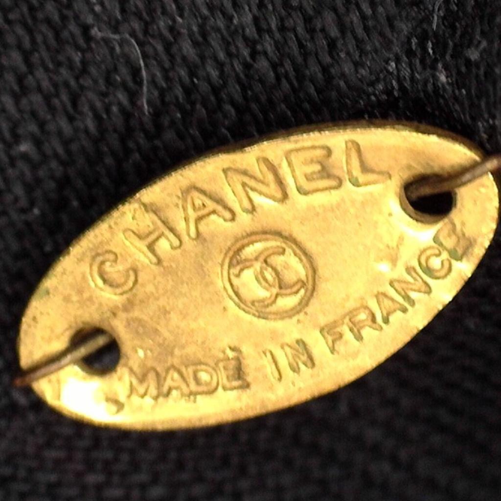Chanel Camelia Brooch  Black Women Used