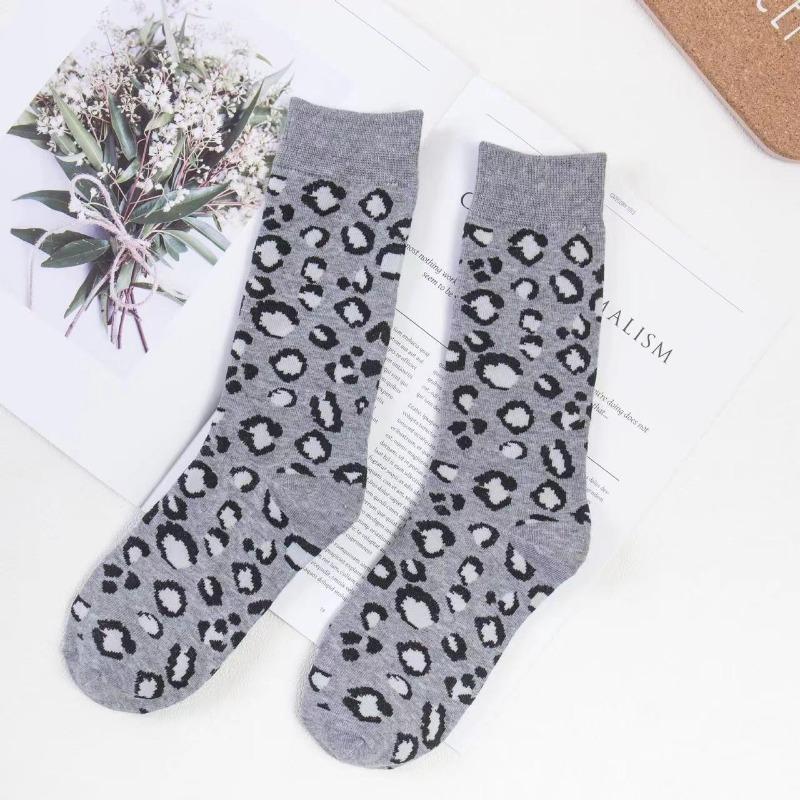 5Pairs Fashion Women Socks Leopard Print Spring Autumn High Street Popular Cute Socks Sexy Wild Trendy Animal Long Warm Sokken