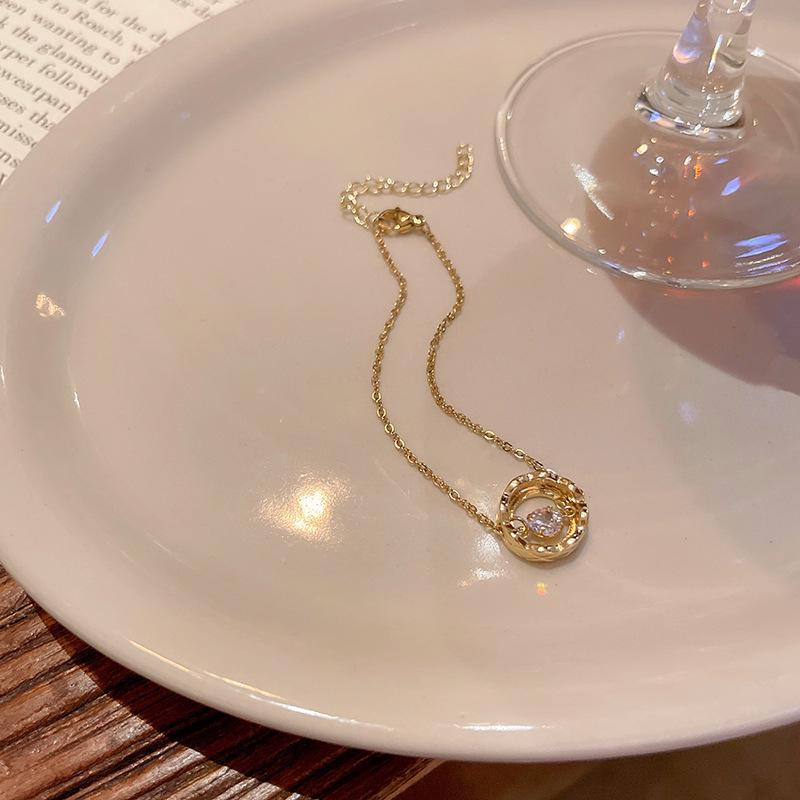 Elegant Zircon Bracelet for Women - High-End, Shiny, Versatile, and Trendy Cold Style Bangle