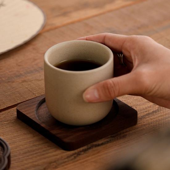 Sada vintage keramických hrnků s dřevěnou rukojetí a podšálkem, objem 150 ml, hrnek na kávu s udržením tepla pro domácnost a kancelář, elegantní dárek pro milovníky kávy