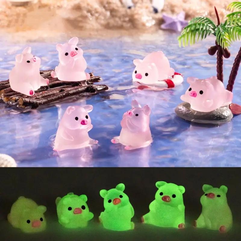 10/20Pcs Luminous Mini Resin Pig Glow In The Dark Pink Piggy Tiny Animals Figures Ornament For Diy Fairy Garden Glass Containe