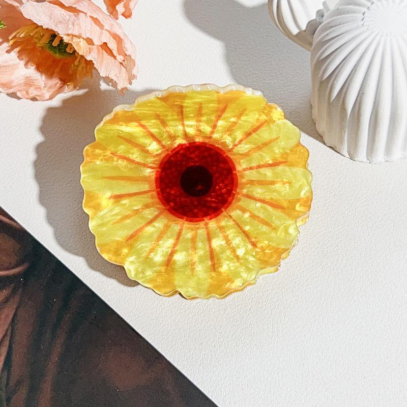 

Spring Flower GrabbersSunflower Hair Accessories, Acrylic Hair Grabbers Hair Clips Ponytail Clips Half-tied Hair Shark Clips Sunflower