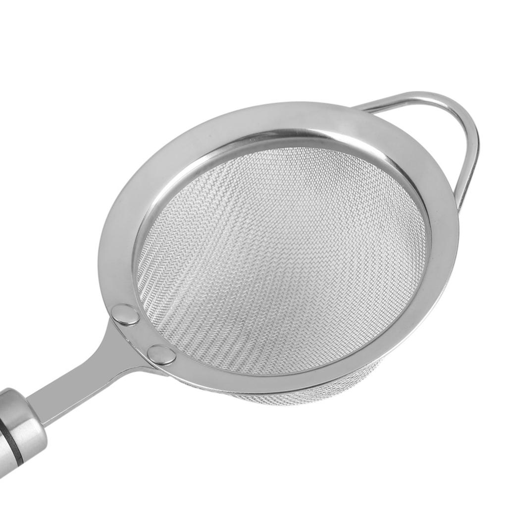 Stainless Steel Food Strainer, 304 Heat Resistant Kitchen Oil Filter with Non Slip Handle and Hanging  , for Draining Fried Food Noodles Dumplings