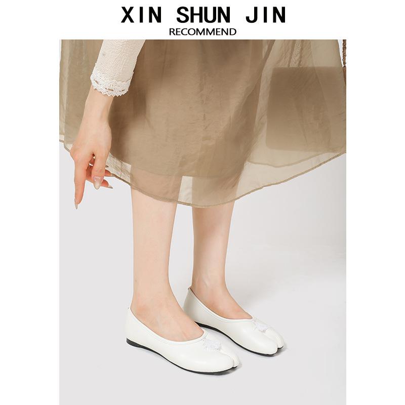 French Inner Height Increase Shallow Mouth Split-Toe Shoes Women'S One-Pedal Pig'S Trotters Shoes Niche Ballet Mary Jane Shoes
