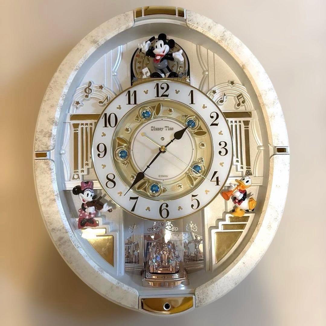 Used Disney Time Seiko (SEIKO) Disney s radio-controlled wall clock