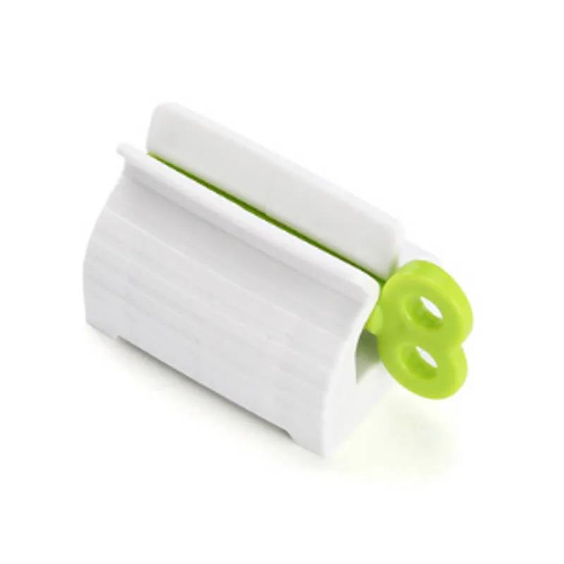 1pc Rolling Toothpaste Squeezer Lazy Man Shampoo Manual Toothpaste Clip Manual Toothpaste Versatile Facial Cleanser Squeezer зелёный