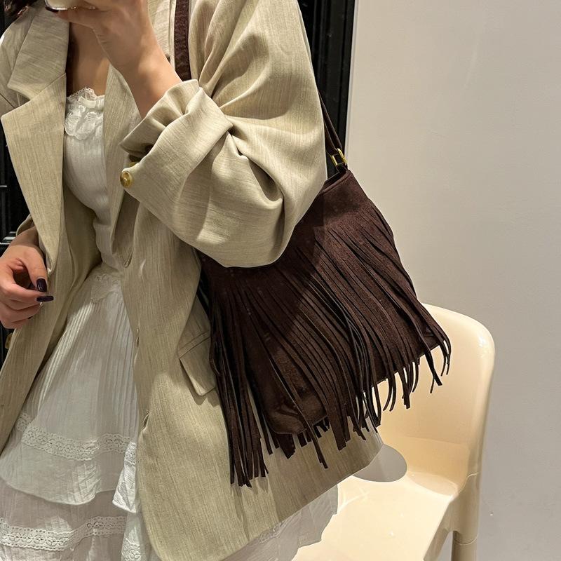 Torba z frędzlami torba damska retro moda wszechstronna damska torba na ramię listonoszka polerowany zamsz z jelenia torba wiaderko z polaru