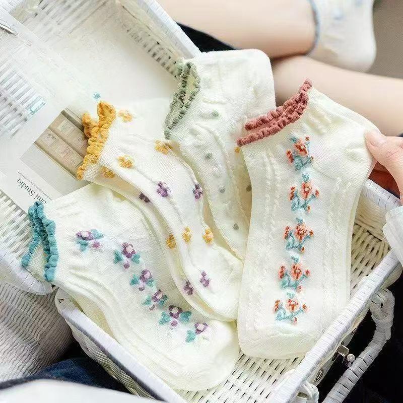5 Pairs  Shallow-mouthed Trendy and Cute Women's Socks for Spring and Autumn with Lace Low-top Short-leg Women's Socks Summer Boat Socks