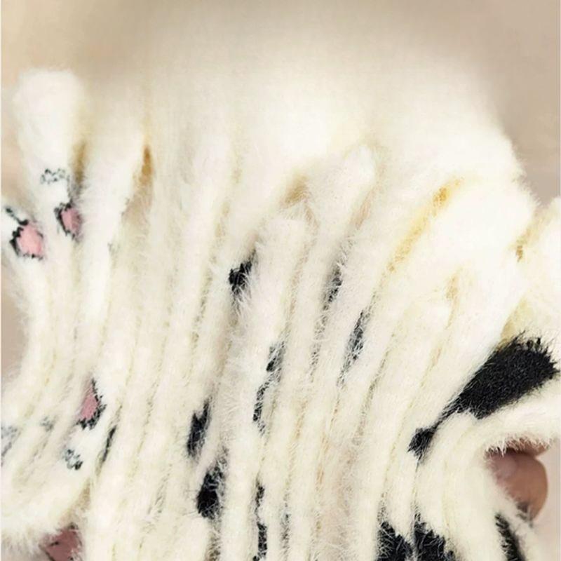 Autumn and Winter Fleece Mink Fleece Socks Women's Warm Thickened Cow Spot Home Floor Socks Postpartum Socks
