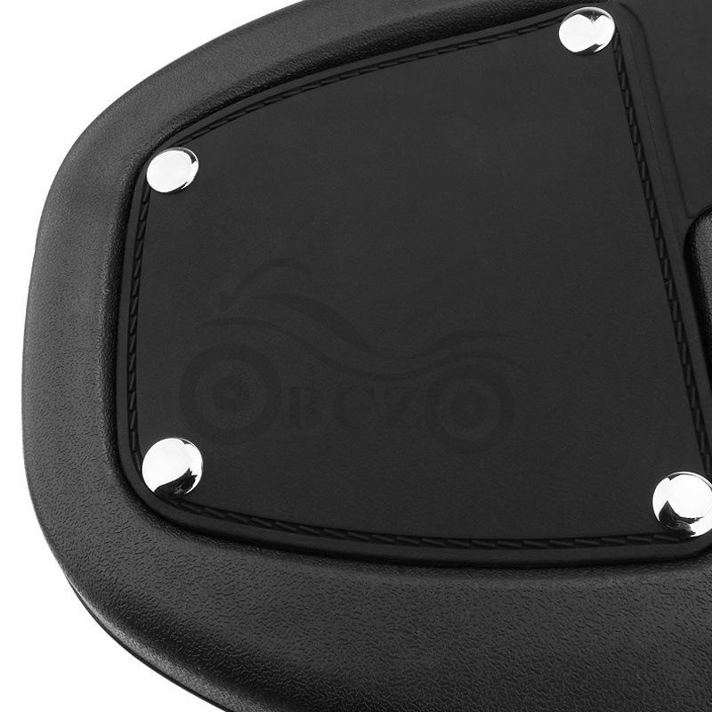 Harley-Davidson Road Glide Crash Bars with Leg Guards and Storage