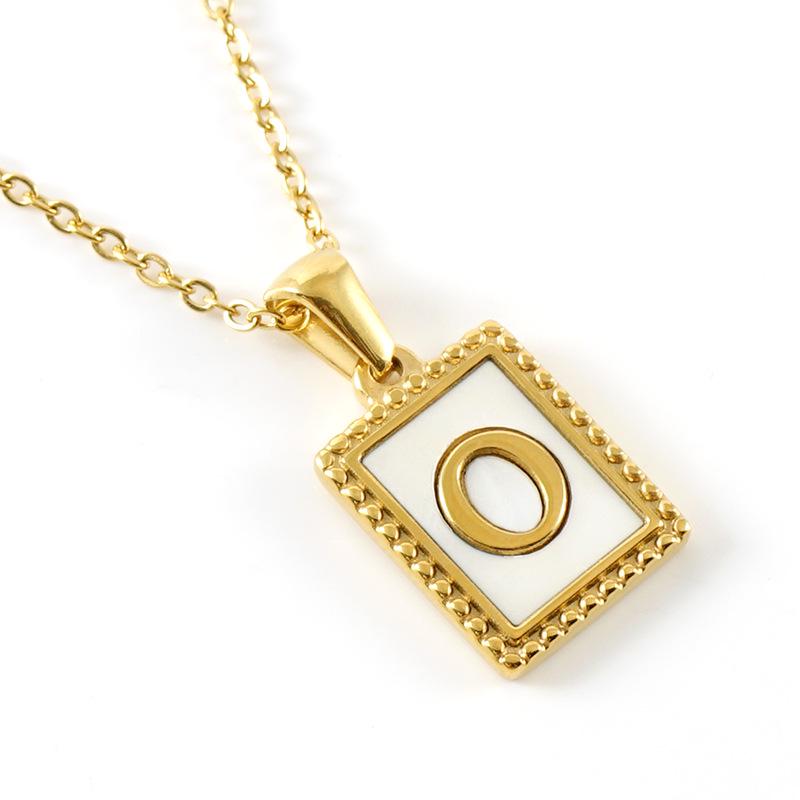 18K Gold Stainless Steel Letter Pendant Necklace – European and American Style Titanium Steel Clavicle Chain for Women
