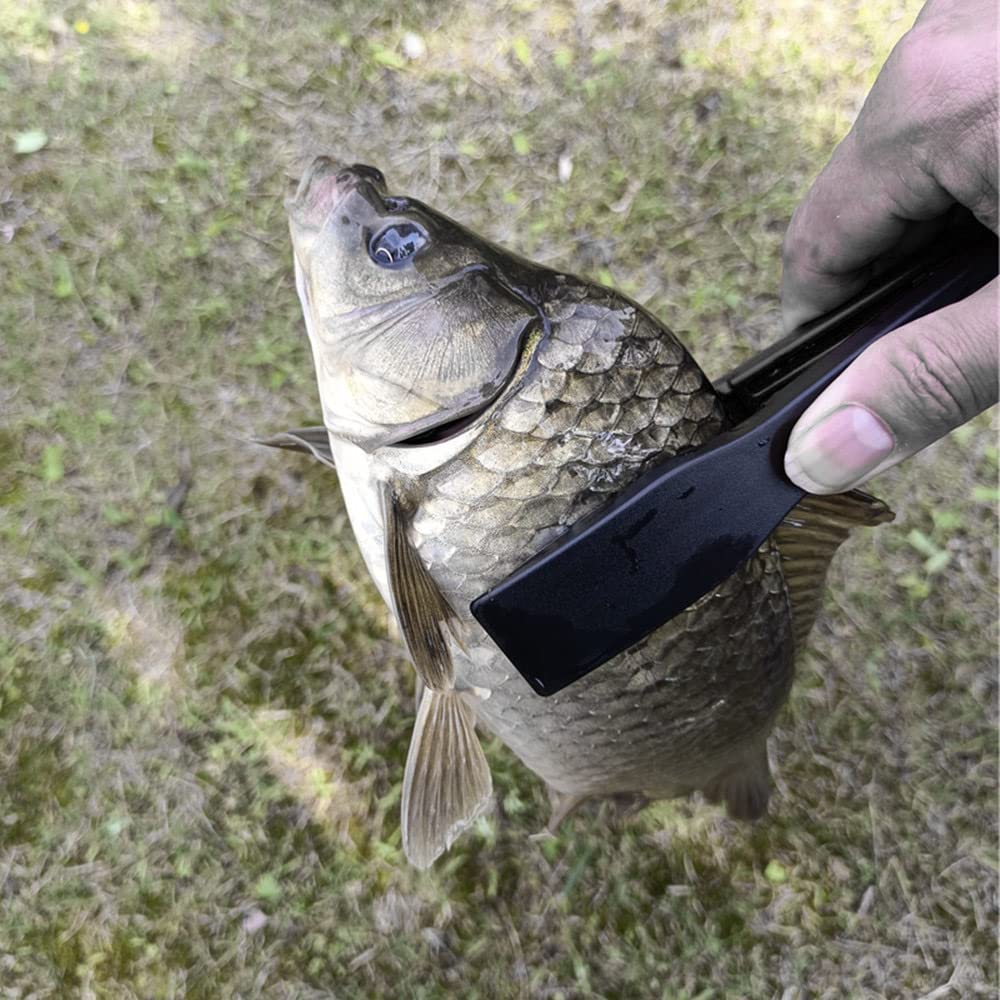 Crocodile Grip Fish Tongs, 223cm, ABS Resin, Rust-Resistant, Lightweight, with Locking Function