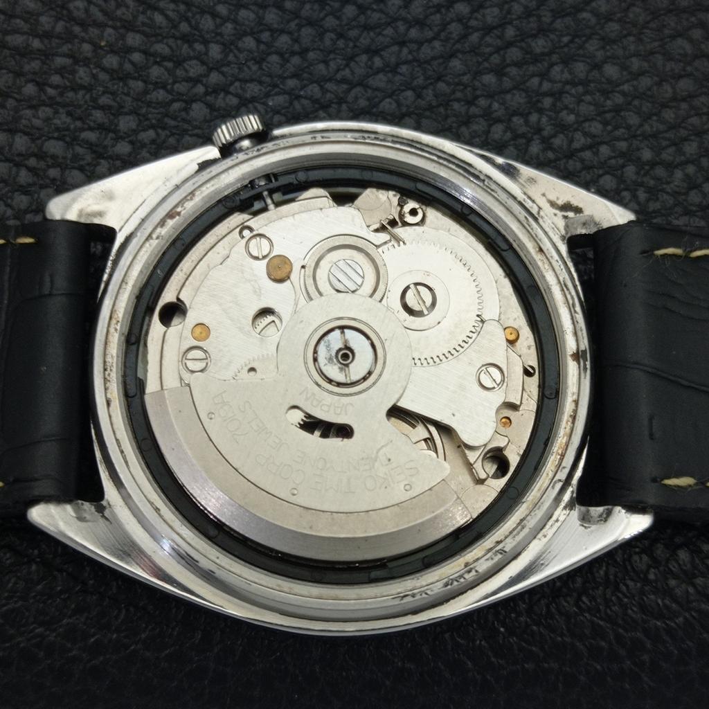 JAPAN VINTAGE SEIKO 5 AUTOMATIC 7019A MENS BLACK COLOR DIAL WATCH a701403-5 R206b-a701403
