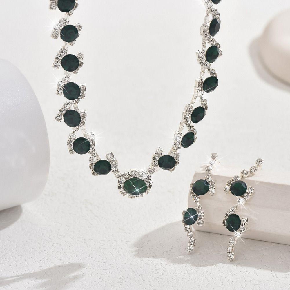 Boucles d'oreilles brillantes Collier en cristal Mariage Fête Strass Ensemble de bijoux Femmes