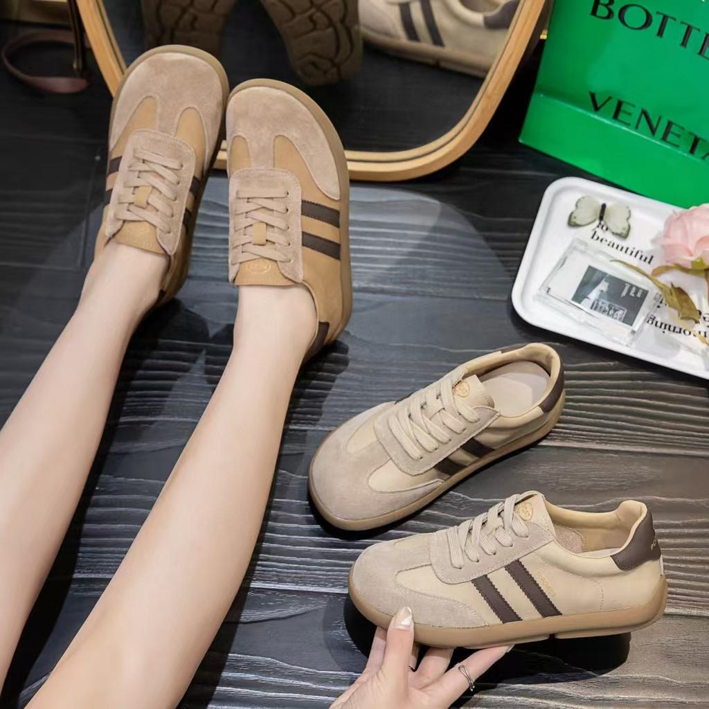 Leather little white shoes board shoes women's spring new retro versatile sports shoes women's soft-soled casual shoes