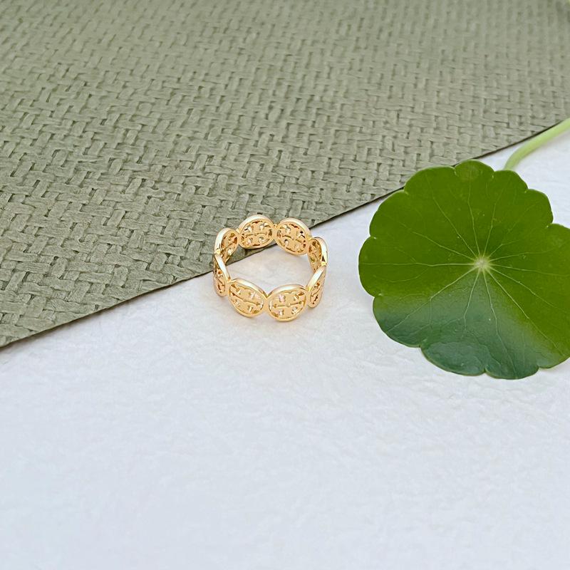 

Минималистичное роскошное металлическое кольцо в европейском и американском дизайне Size 8