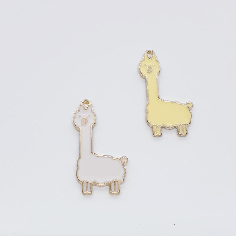 Slim Alpaca Keyring Metal Keyring Accessories Metal Keyring white