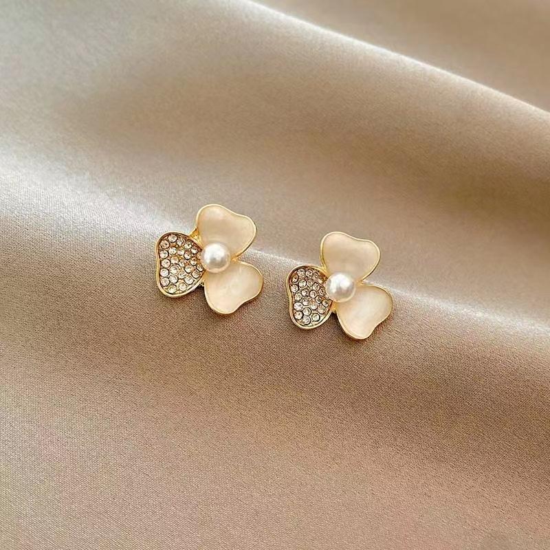 Boucles d'oreilles clous Petite Perle Aiguille Argent Tempérament Haut de gamme Géométriques Boucles d'oreilles pour Trou d'oreille Mignonnes Serties de Diamants Boucles d'oreilles Personnalisées