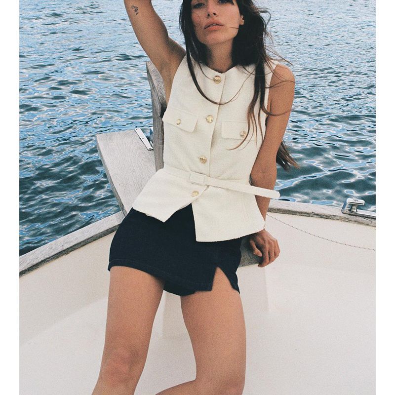 Spring New Women Clothes Simple Style Round Neck Metal Buckle With Belt Punk Texture Vest 2132904