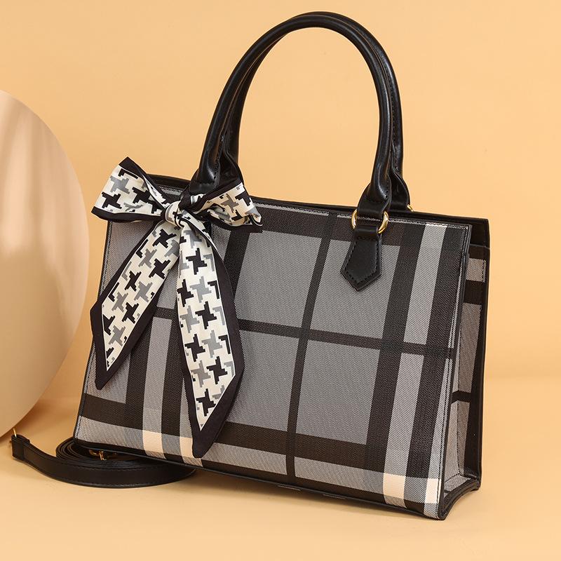 Large-capacity commuter bag women's summer new fashion women's bag tote bag plaid shoulder bag