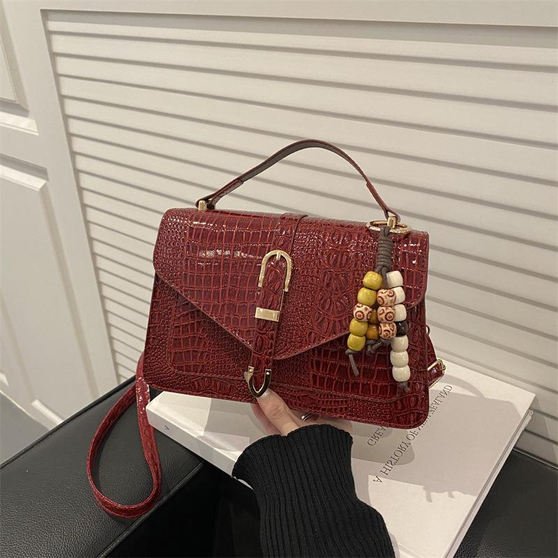 Vintage Brown Crocodile Pattern Messenger Bag Retro Handbag With Gold Hardware For Women Daily Commute Fashi Purse