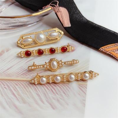 Vintage Pearl Brooch Baroque Simple Compact Clothes Scarf Pins Brooches Exquisite