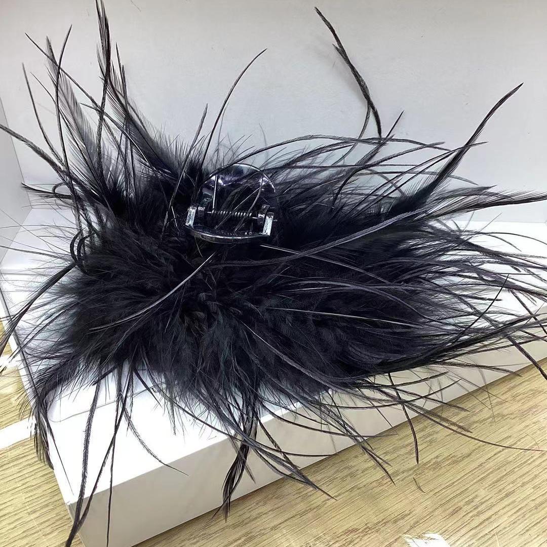 

Ostrich Hair Grab Clip Large Shark 2024 Autumn Winter New Showing Temperament Volume At Back Of Head
