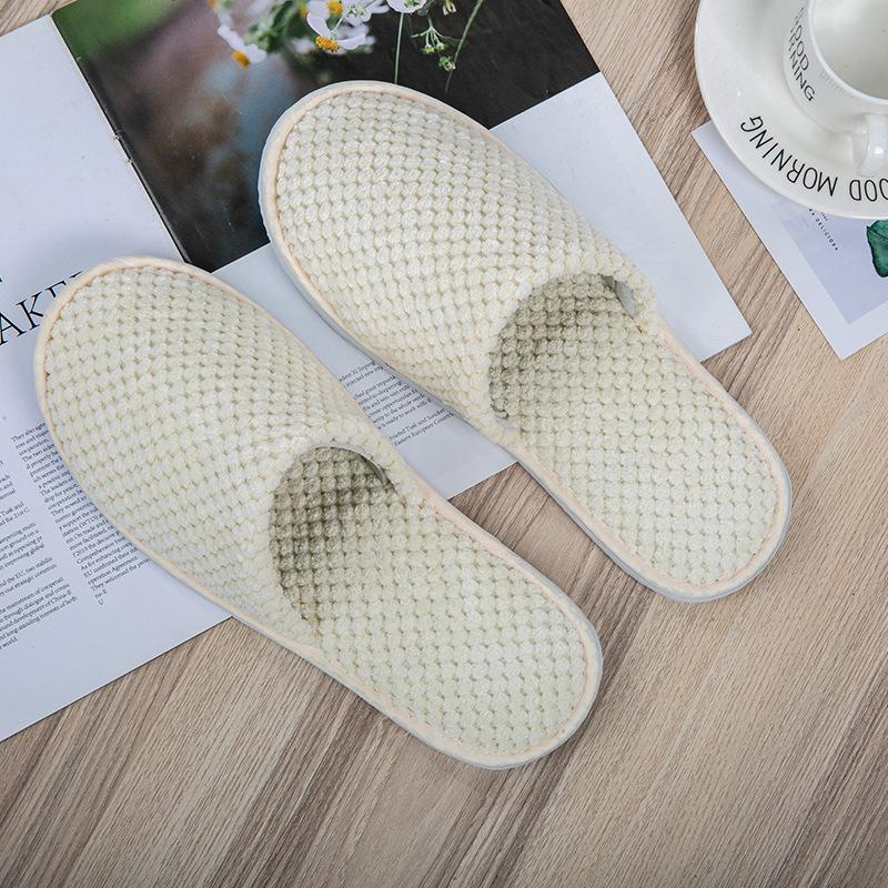Disposable Slippers Hospitality Home Indoor Homestay Hotel Clubhouse Men's and Women's Coral Fleece Thickened Travel