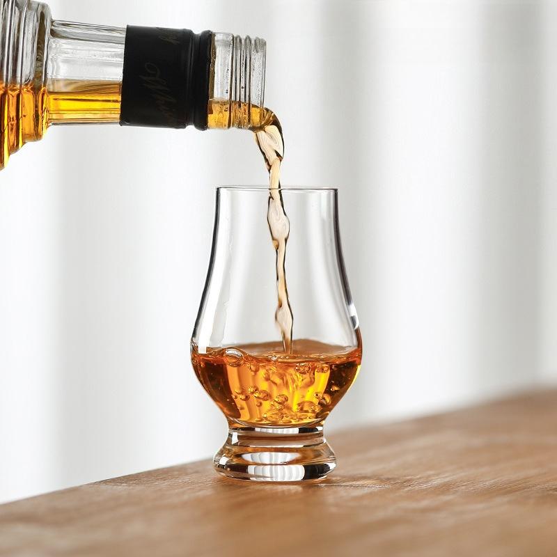 Degustační sklenice na whisky Sklenice na lihoviny Malý objem Tulipánová degustační sklenice na víno Křišťálové sklo ISO Aroma Čistý nápoj