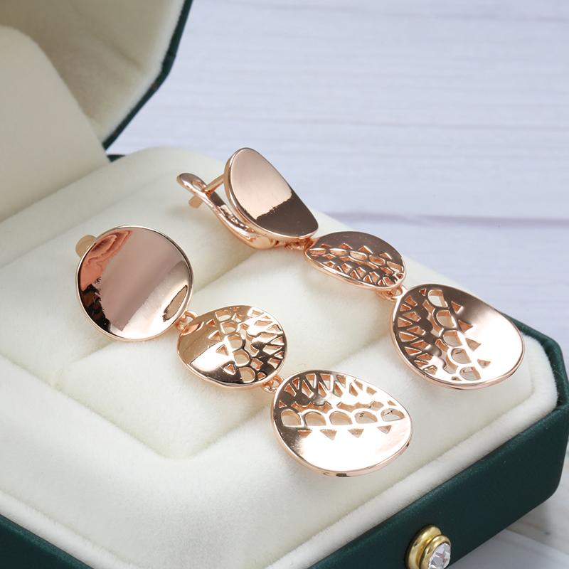 Orecchini pendenti tondi lisci Orecchini geometrici color oro per ragazze Gioielli per feste Accessori per donna