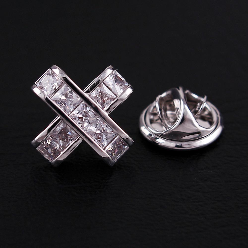 Elegant Men s Cross Brooch Lapel Pin with Micro-Set Zirconia and Anti-Exposure Buckle