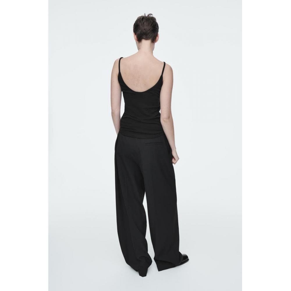 

Cos Japan Scoop Neck Merino Wool Tank Top Black/XS