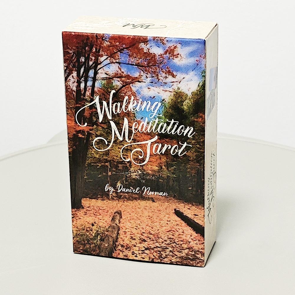 Medytacja w ruchu Tarot 10,3*6cm Łączy się z naturalnymi elementami każdego sezonu 78 sztuk kart tarota opartych na RWS