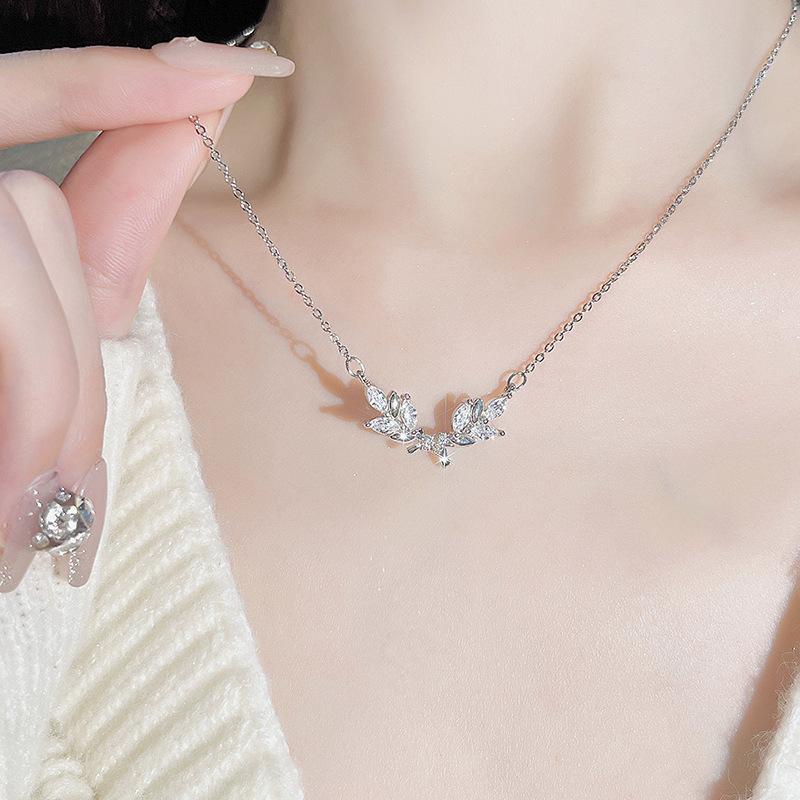 Remote Branch Necklace Women's Light Luxury Niche Design Sense Cross Zircon Stainless Steel Clavicle Chain