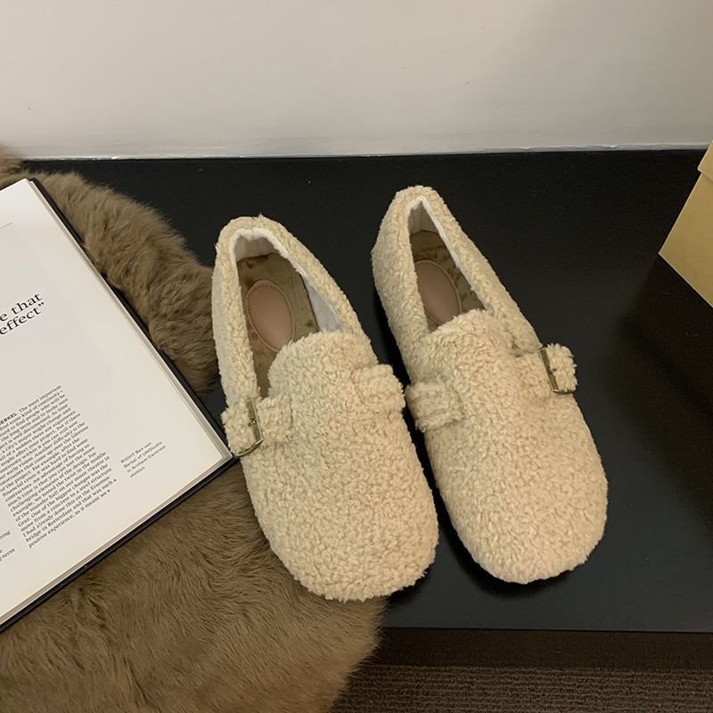 Flat-bottomed fluffy shoes for women's outer wear 2025 new autumn and winter one-pedal piled laden shoes gentle white Mary Jane cotton shoes