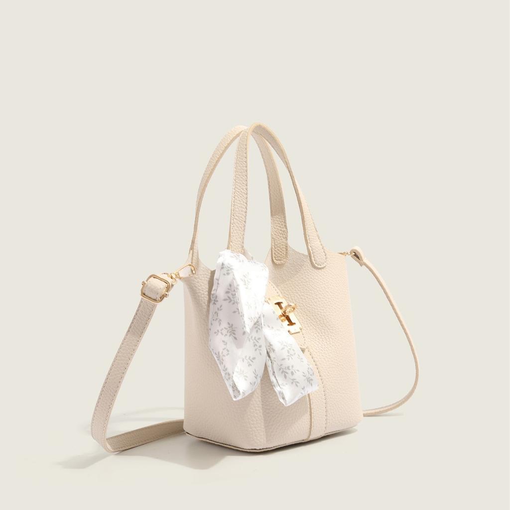 Kabelka typu kbelík pro ženy Nový High-end Styl Ruční Jednoramenná Crossbody Taška Módní Dojíždějící Ruční Nošení Košík na Jídlo Taška