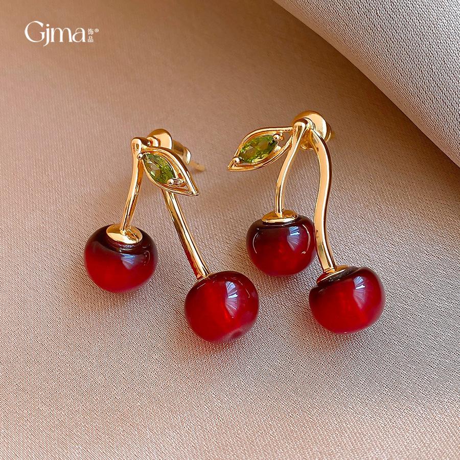 Boucles d'oreilles Puces Cerise en Résine Zirconium Frais Français Mode Polyvalentes Personnalité Boucles d'oreilles Femmes