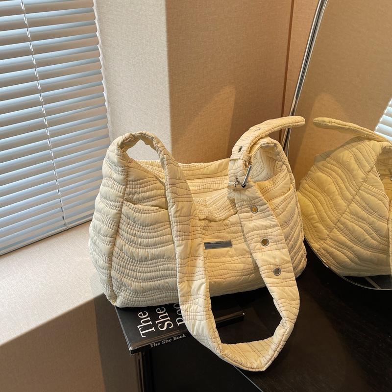 Literary Canvas Bag Korean Lazy Style Underarm Bag Women's 2025 New Large-capacity Tote Bag Wide Shoulder Strap Messenger Bag
