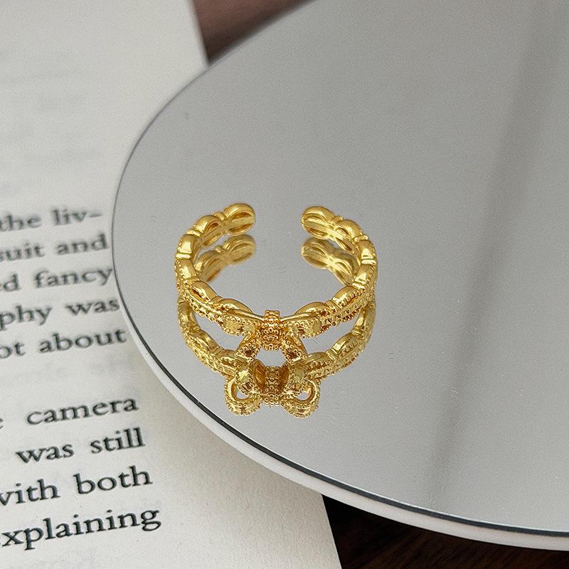 

Court Iris Retro Light Luxury Open Ring Women S Niche Fashion Flower Bow Maple Leaf Snowflake Ring Adjustable opening